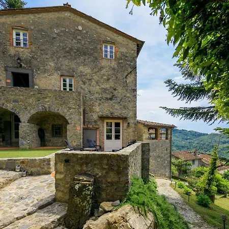 Authentic Tuscan Holiday home Gello (Lucca)